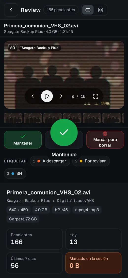 Confirmación animada de una decisión en el móvil